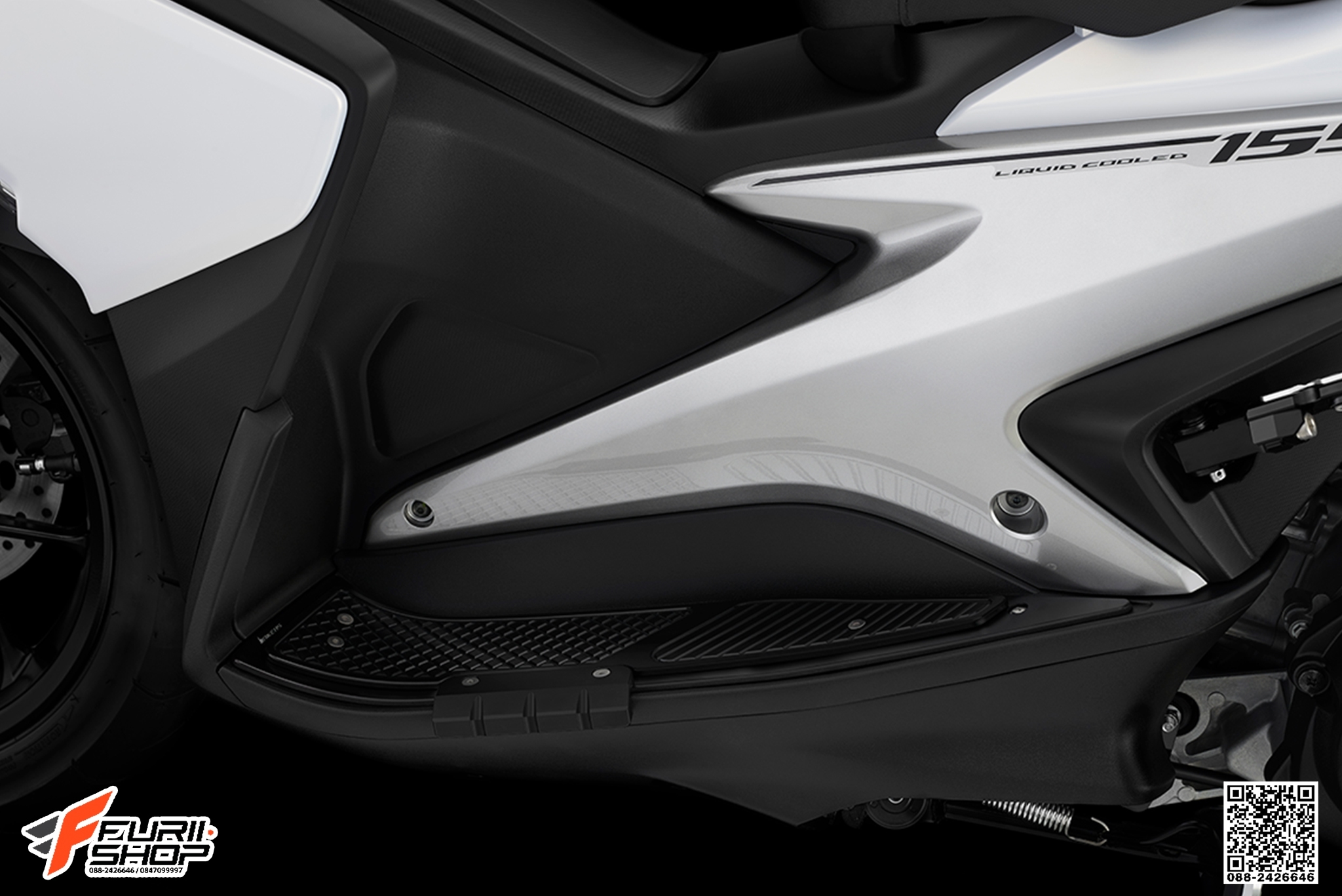 แผ่นวางเท้าพร้อมกันล้มด้านข้าง BIKERS สีดำ FOR YAMAHA AEROX155