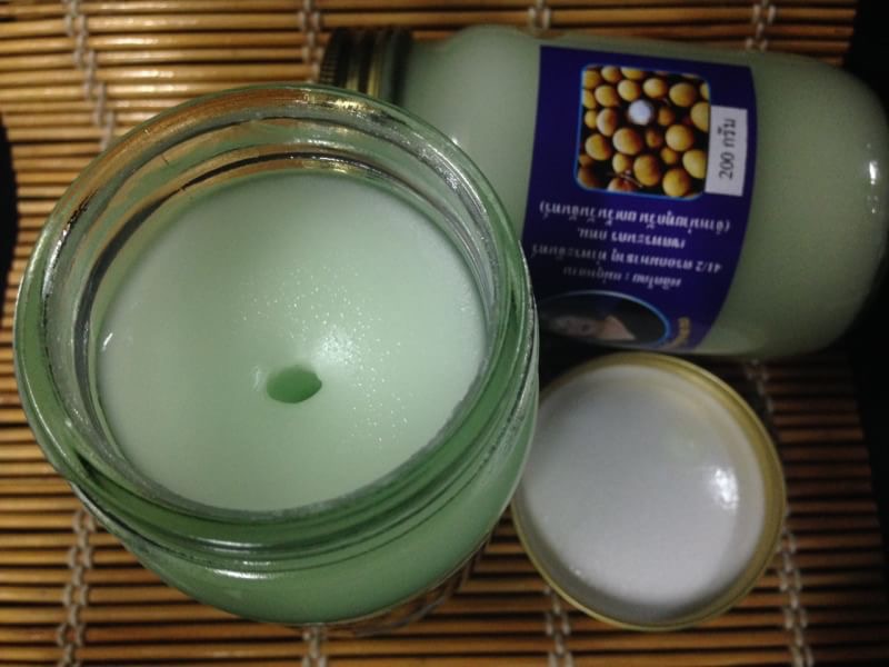 ยาหม่องลำไย ตราแม่กุหลาบ 200กรัม