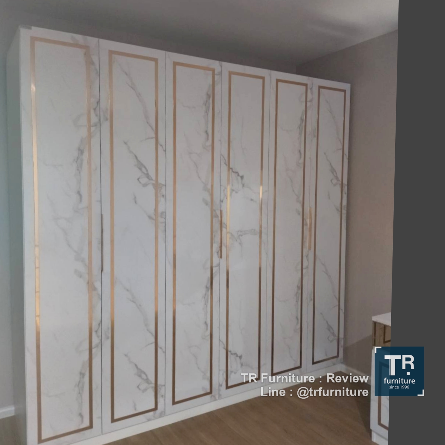 ตู้เสื้อผ้า 4 ประตู ขนาด 2 เมตร รุ่น Monica