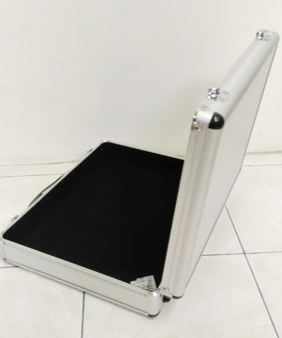 กล่องกระเป๋าอลูมิเนียม 31x39x10