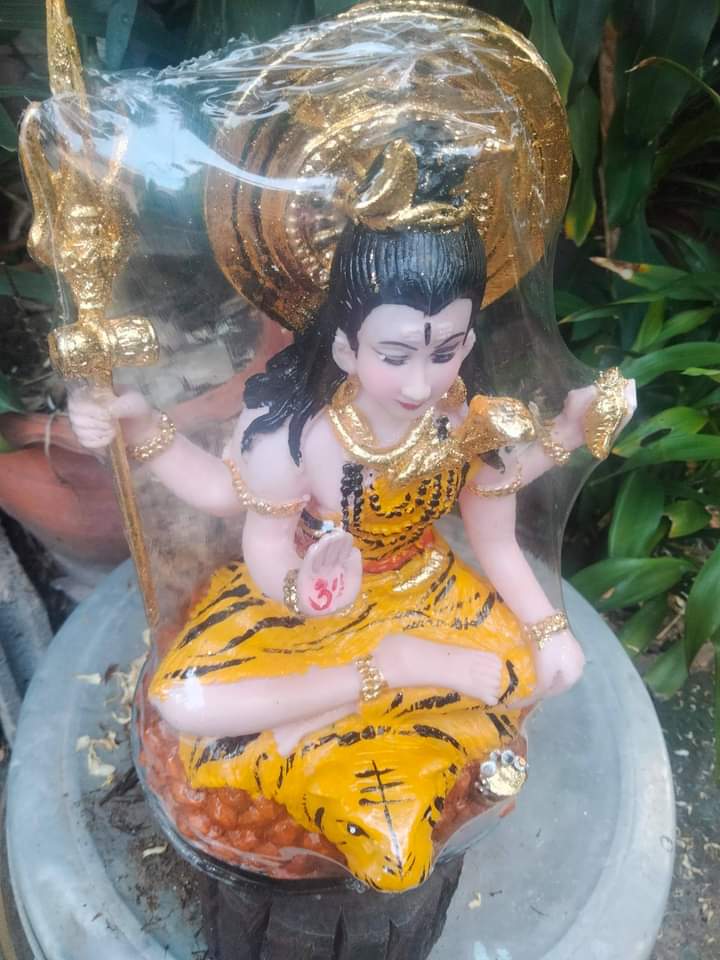 พระศิวะ หรือ พระอิศวร (Shiva) ขนาดหน้าตักกว้าง 5 นิ้ว สูง 12 นิ้ว