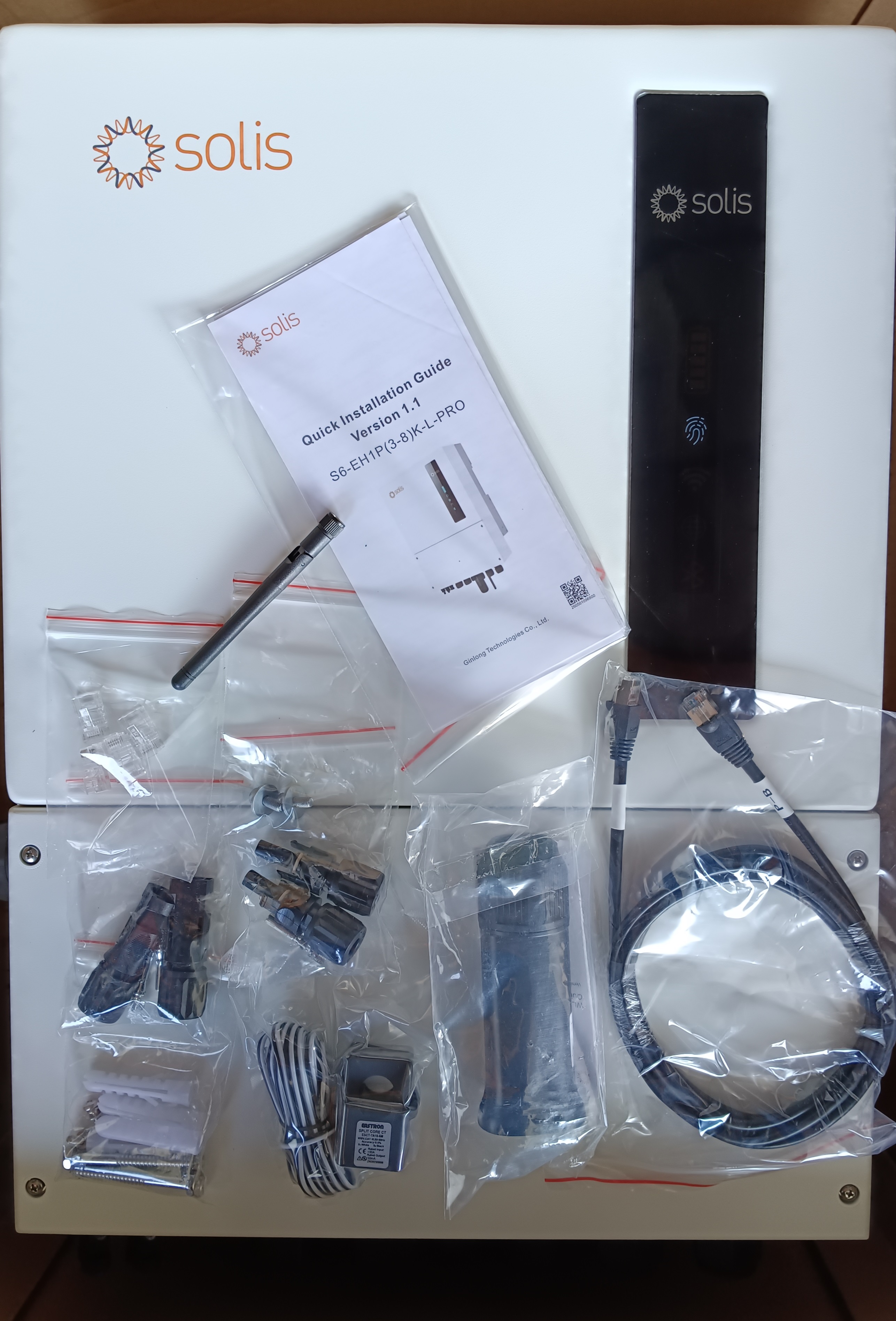 Solis Hybrid on/off grid inverter 6kW พร้อมWIFI และ CT กันย้อน ระบบแบต48V โซลิส ออน/ออฟกริด อินเวอเตอร์ 6kW