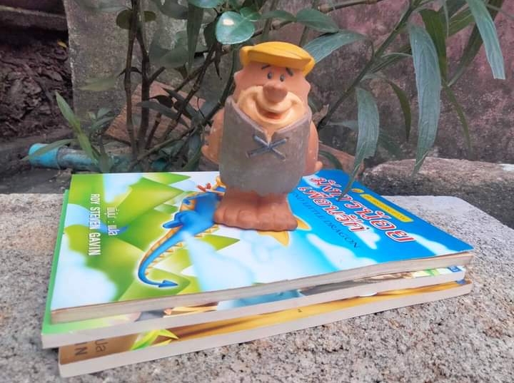 มังกรเพื่อนรัก วรรณกรรมเยาวชน ของ ROY STEVEN GAVIN