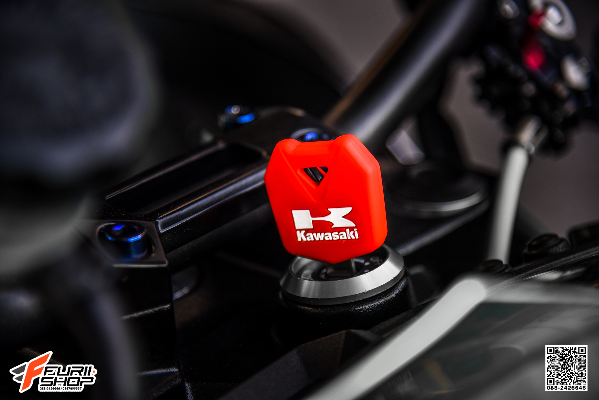 ซิลิโคนหุ้มกุญแจ KAWASAKI V2 สีแดง FOR NINJA300/Z300