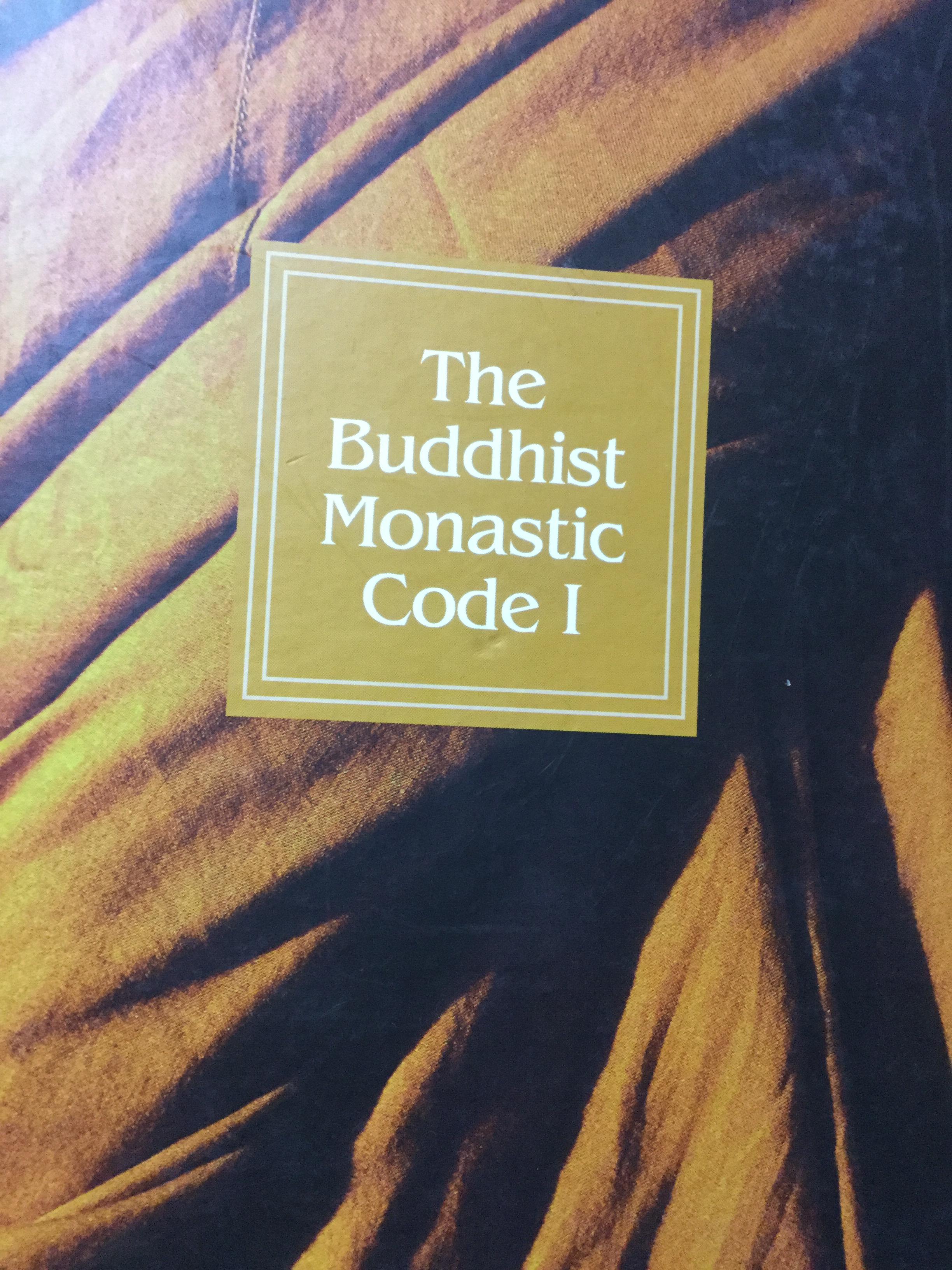 The Buddhist Monastic Code 1 - 2. รวม 2 เล่ม โดย Thanisssro Bhikkhu 0 กก.