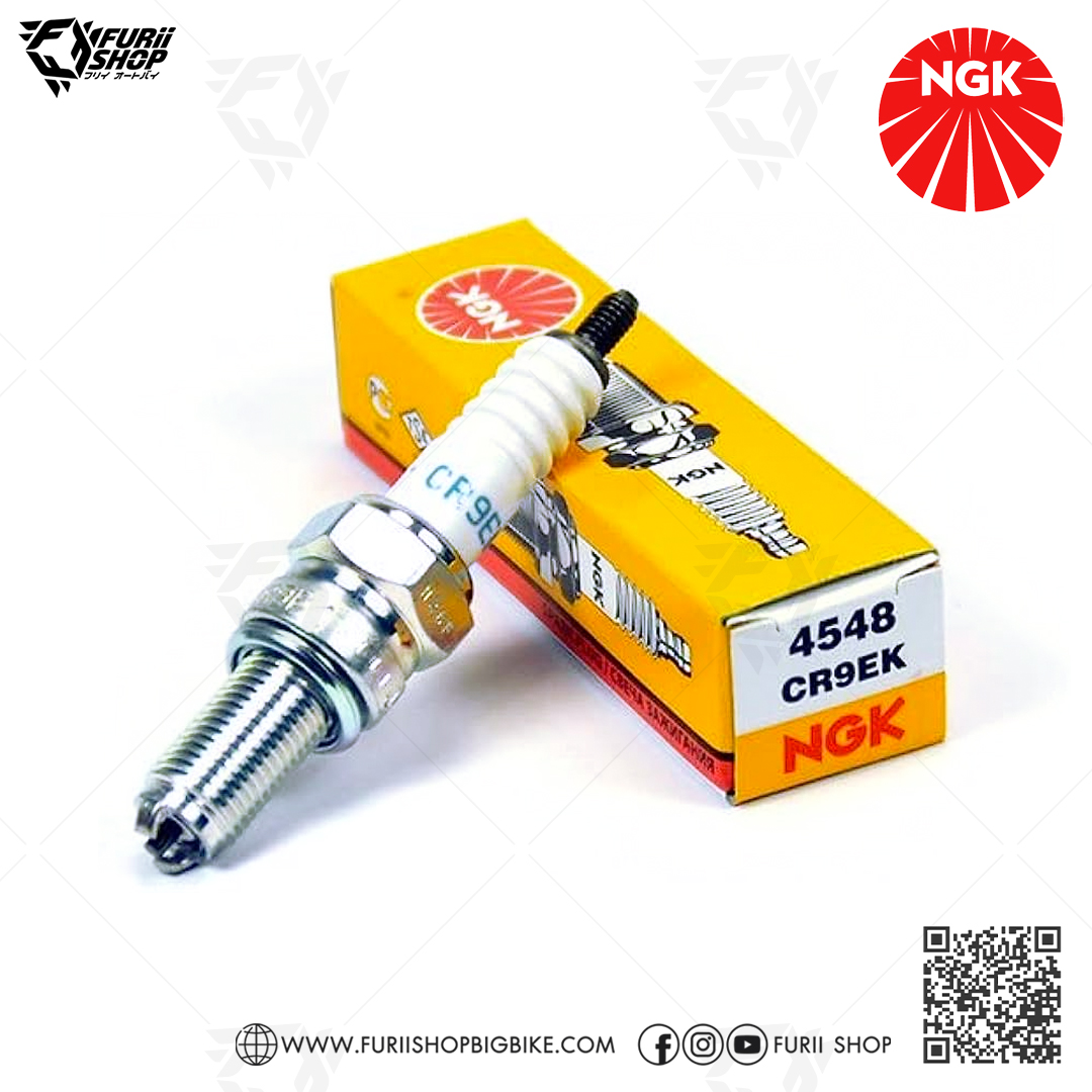 หัวเทียน NGK CR9EK ขั้ว NICKEL 2 เขี้ยว ใช้สำหรับ Yamha YZF-R15 ตัวเก่า ,M-slaz, Benelli TNT300-600, Kawasaki Z800, Suzuki GSX750