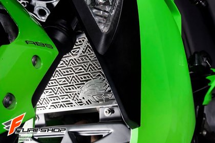 การ์ดหม้อน้ำ LEON สีเงิน FOR KAWASAKI Z300/NINJA300