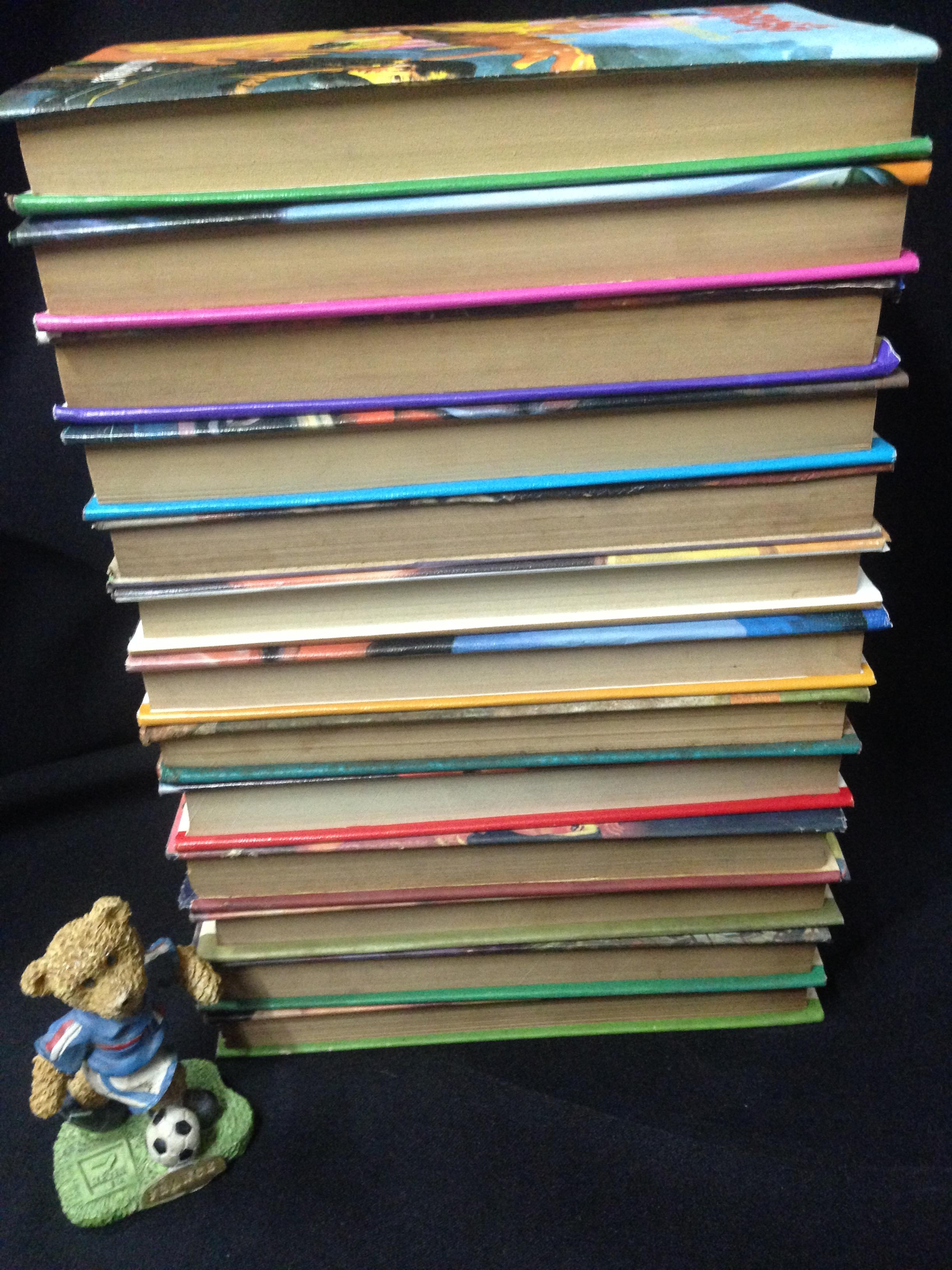 มัจจุราชสีรุ้ง พนมเทียน