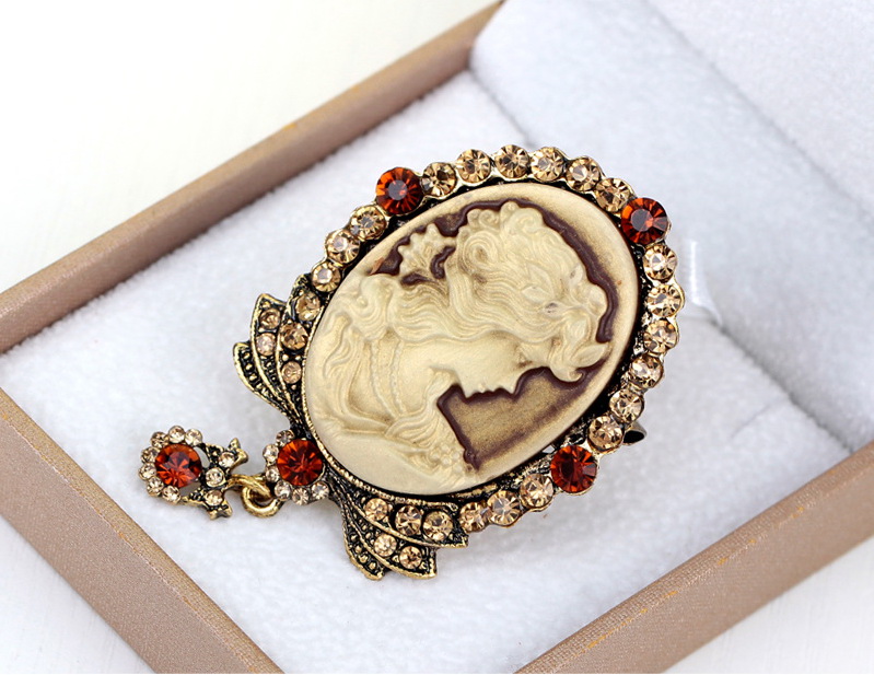 เข็มกลัดวินเทจ คามีโอ Cameo แนววิคตอเรีย