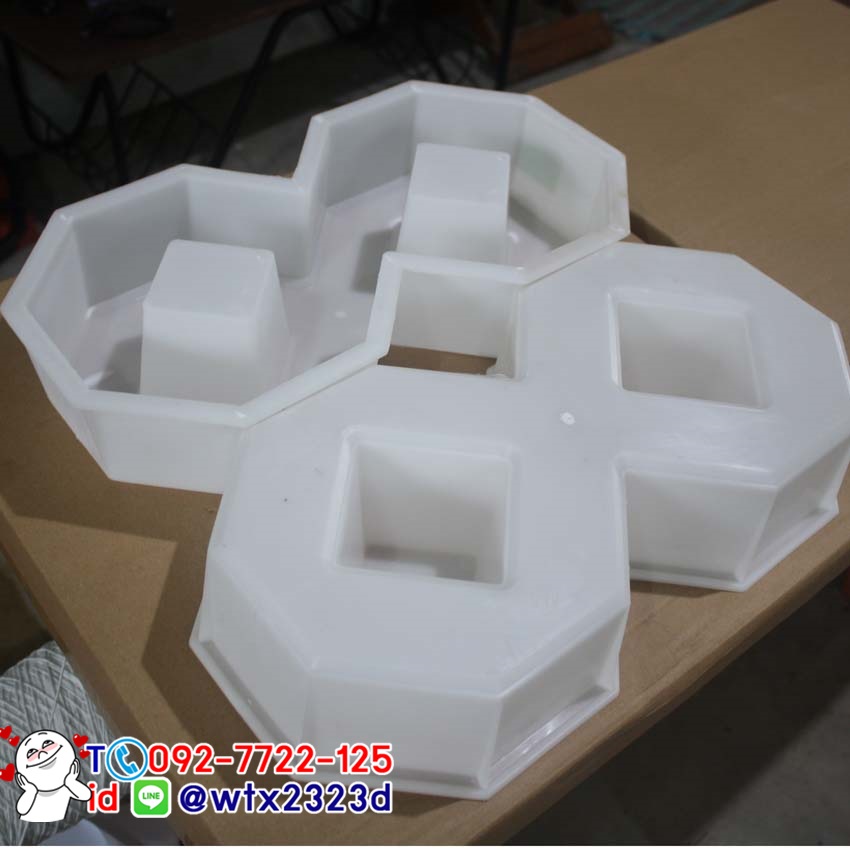 แม่พิมพ์บล็อคคอนกรีต ลาย8เหลี่ยม ขนาด 40x20x8 cm