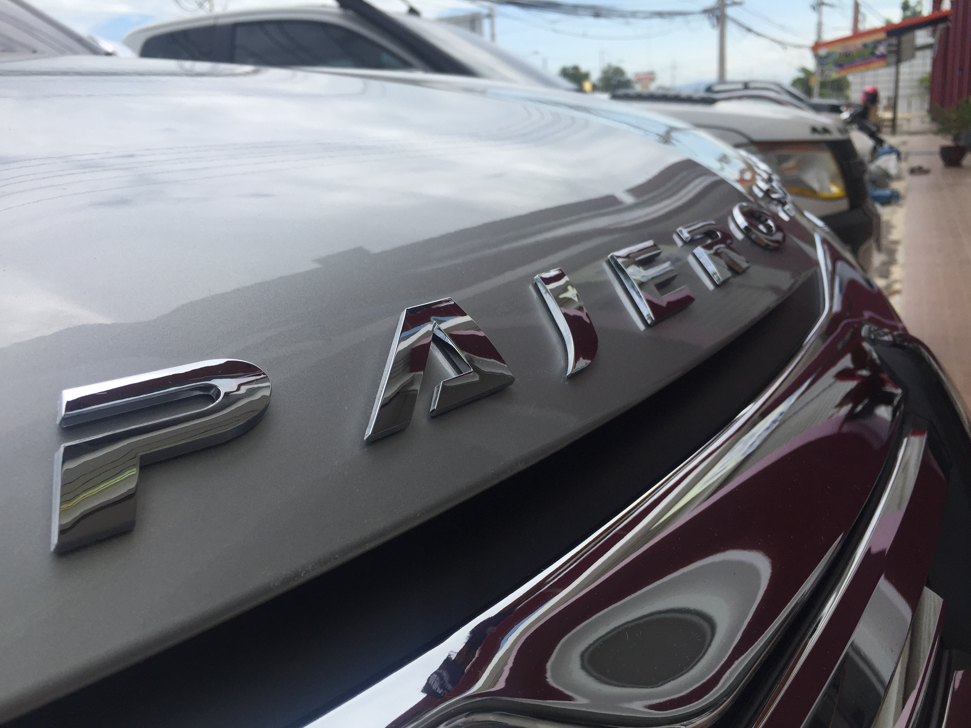 ตัวหนังสือ Pajero Sport สีโครเมียม Chrome