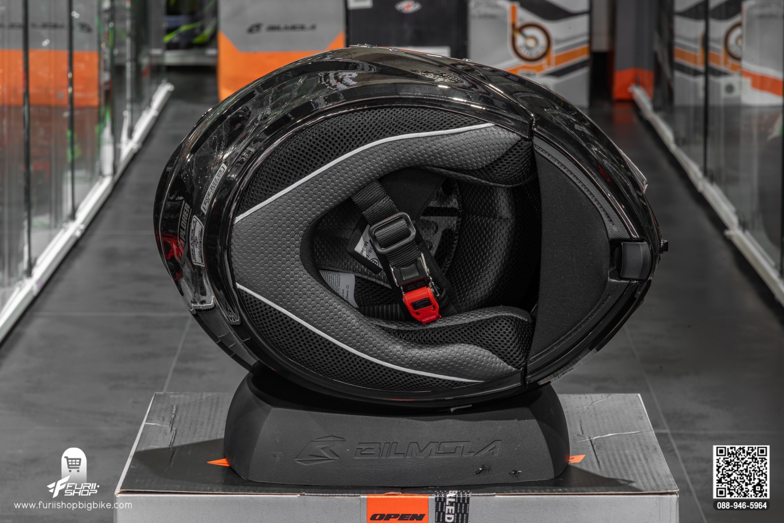 หมวกกันน็อค BIMOLA EXPLORER PLAIN BLACK (GLOSSY)