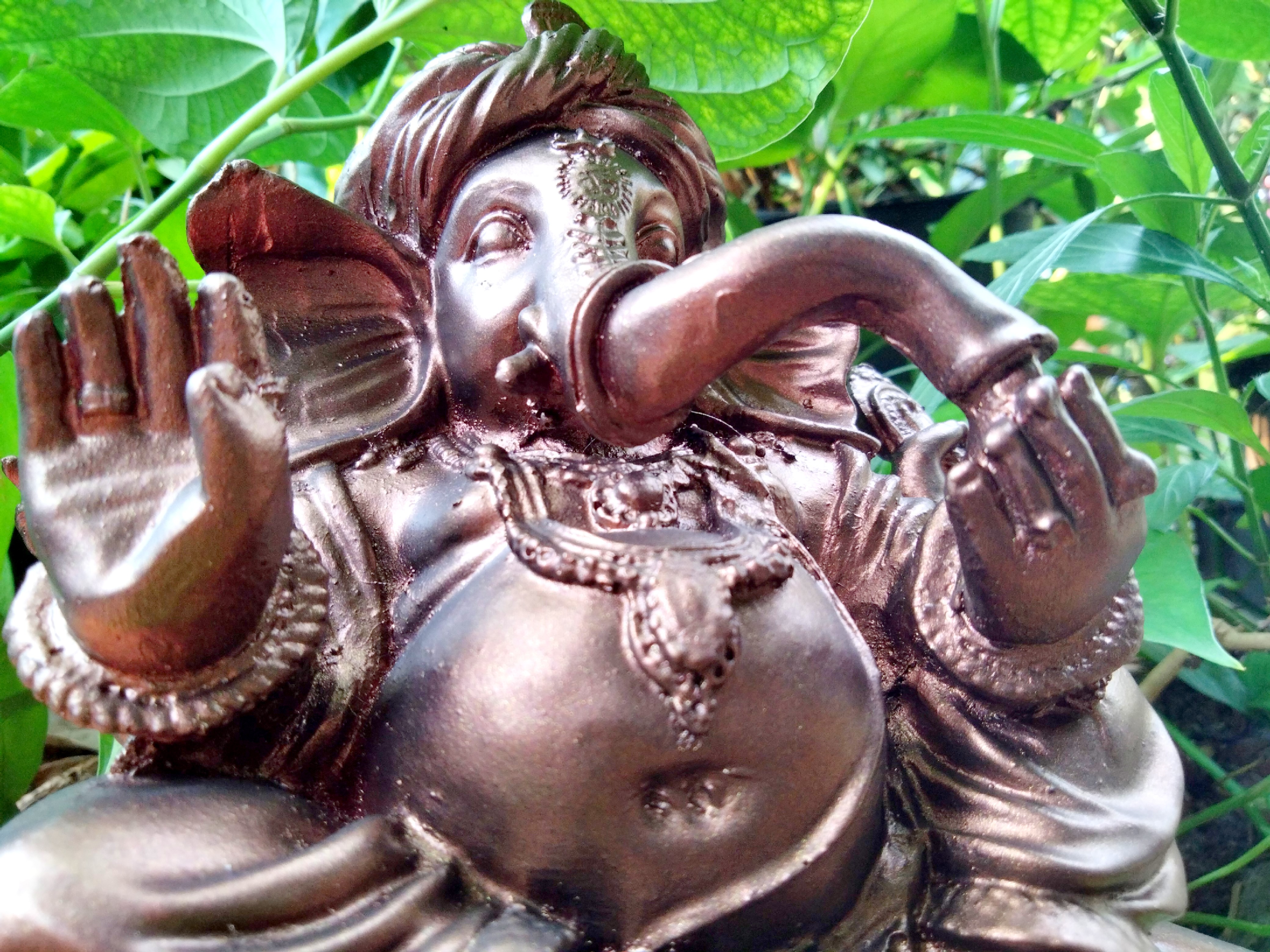 พระพิฆเนศ ปางโพกผ้า ค้าขายรุ่งเรือง โทนสีน้ำตาลเกรงขาม