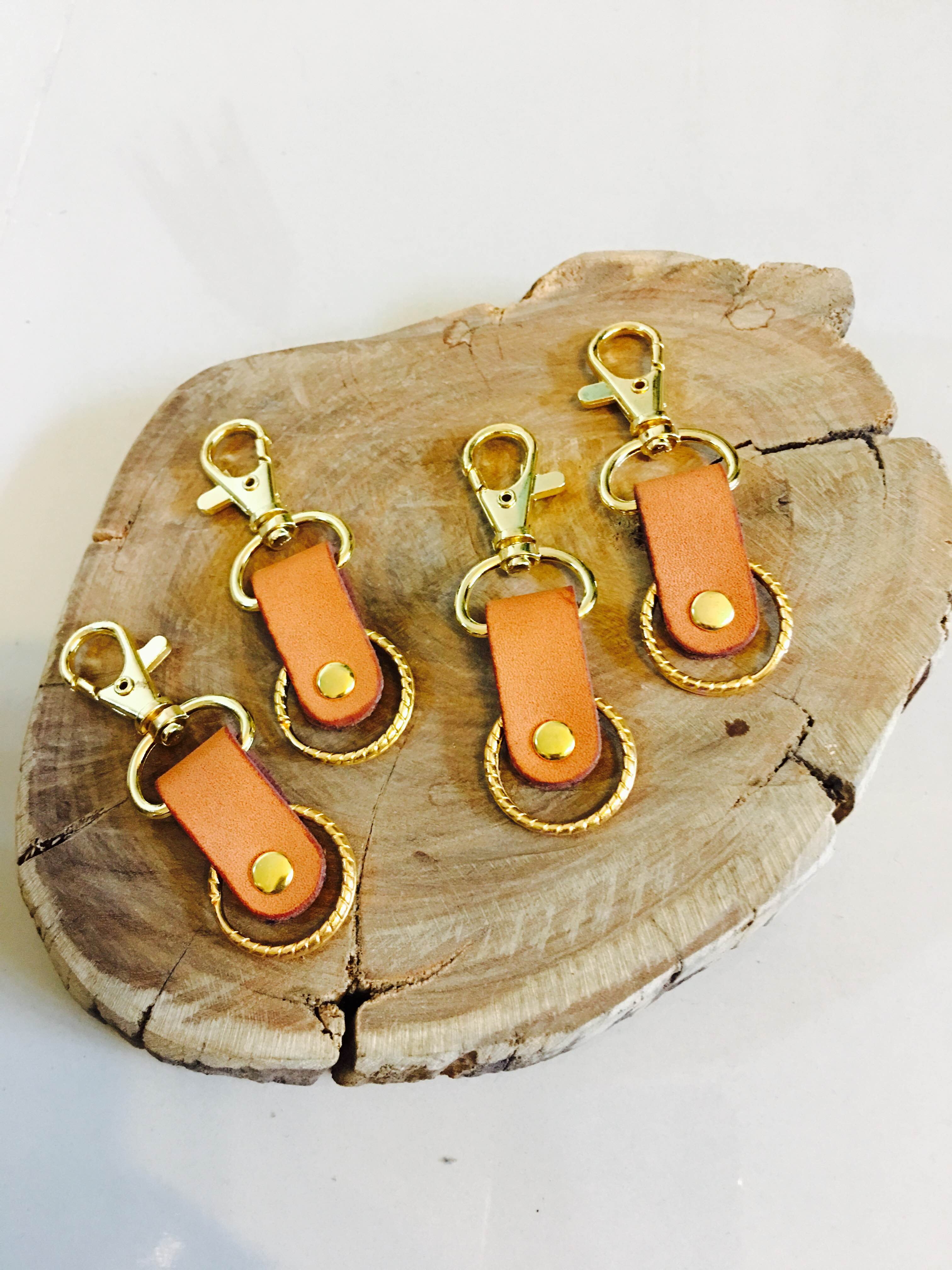 พวงกุญแจ ของชำร่วย ของที่ระลึก ของขวัญ ตอบโจทย์ทุกความต้องการ