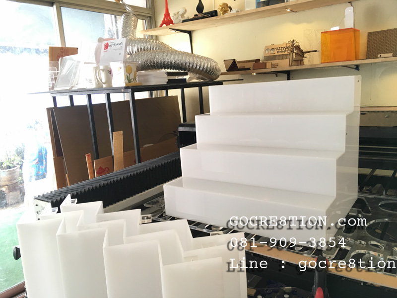 งาน อะคริลิค by GOCRE8TION.com