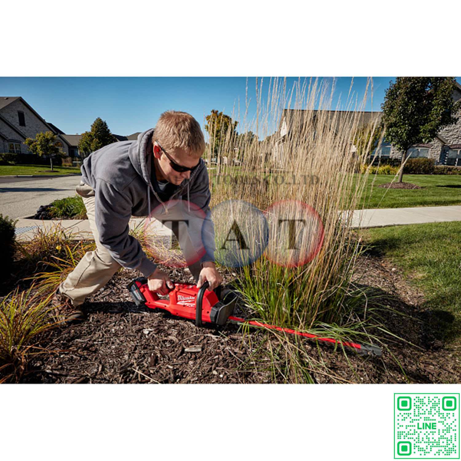 Milwaukee M18 CHT-0 เครื่องตัดแต่งพุ่มไม้ไร้สาย 18V | ใบมีดยาว 610 มม.