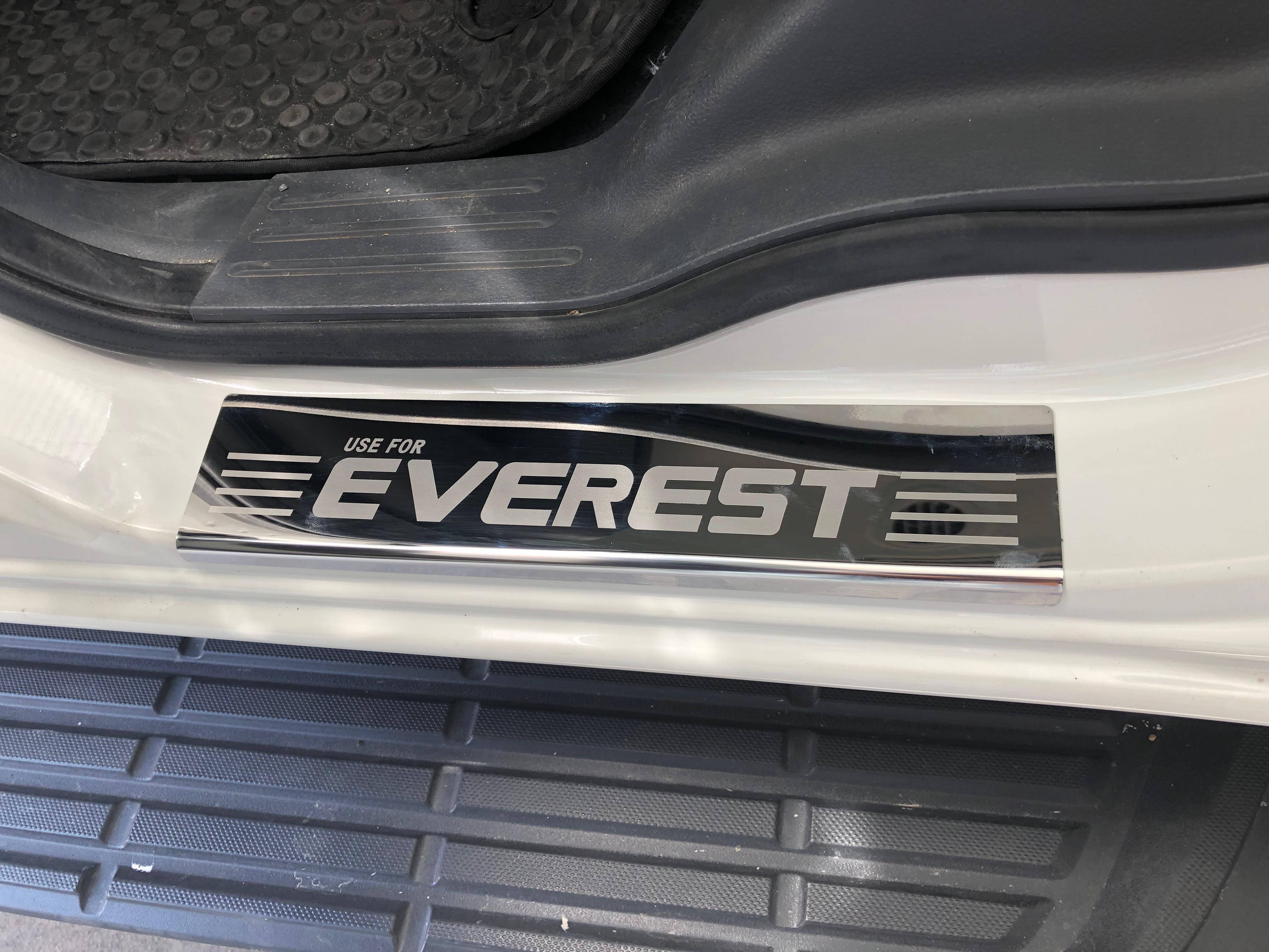 กันรอยขอบประตู Stainless (Everest)