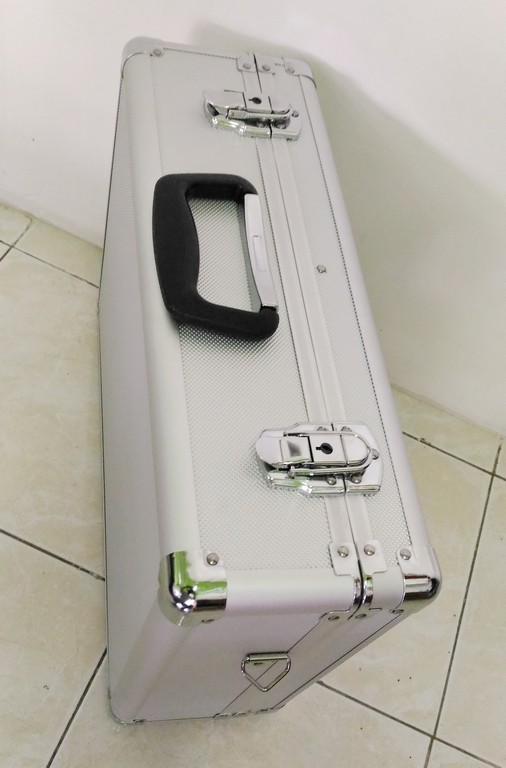 กล่องอลูมิเนียม 32x44x14