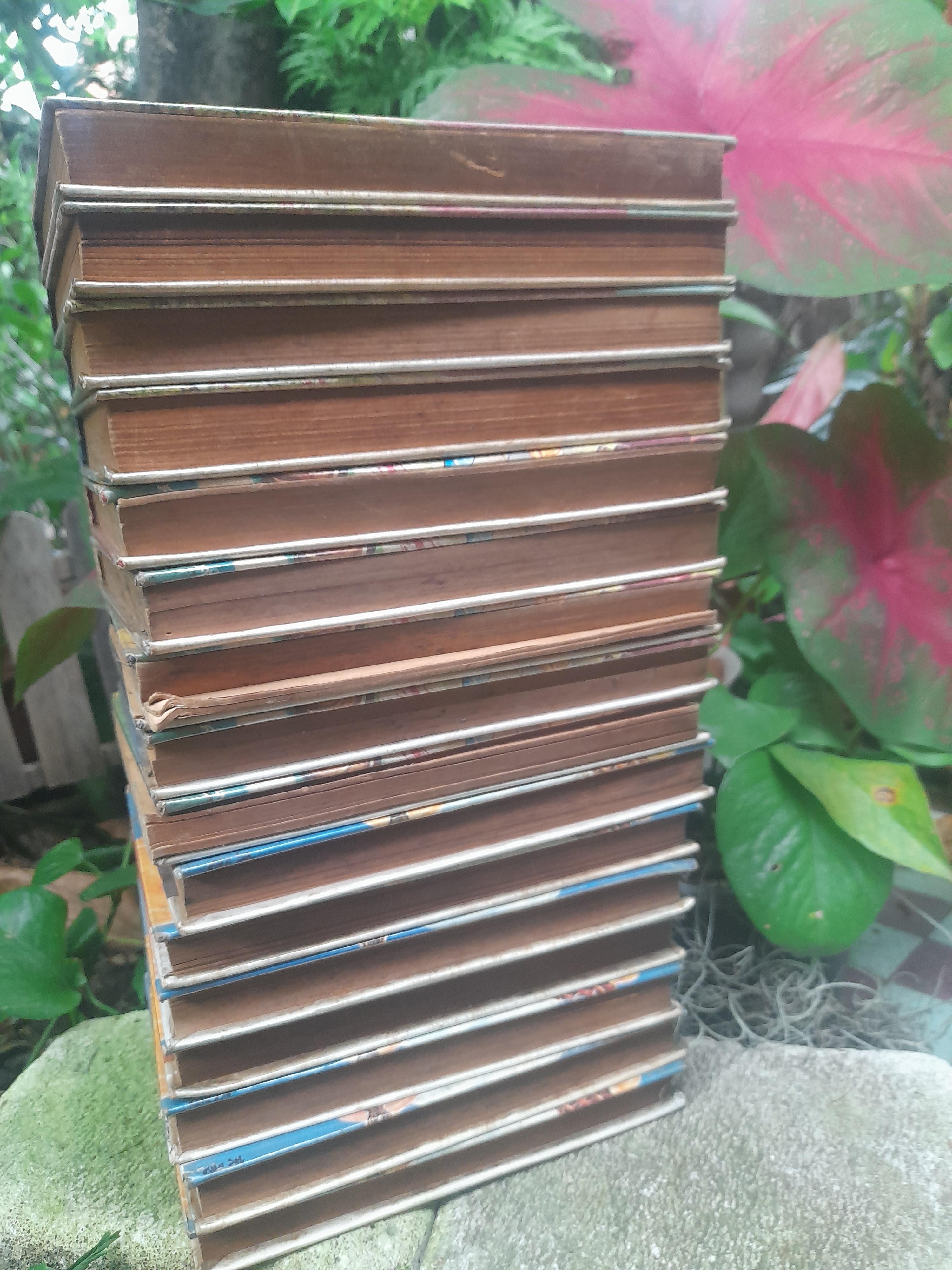 นิยายกำลังภายในจีน 3 เรื่องครับ แดนมิคสัญญีนักฆ่ามหาประลัย ดาวเพชฌฆาต หนังสือปกแข็ง สภาพสะสมครับ