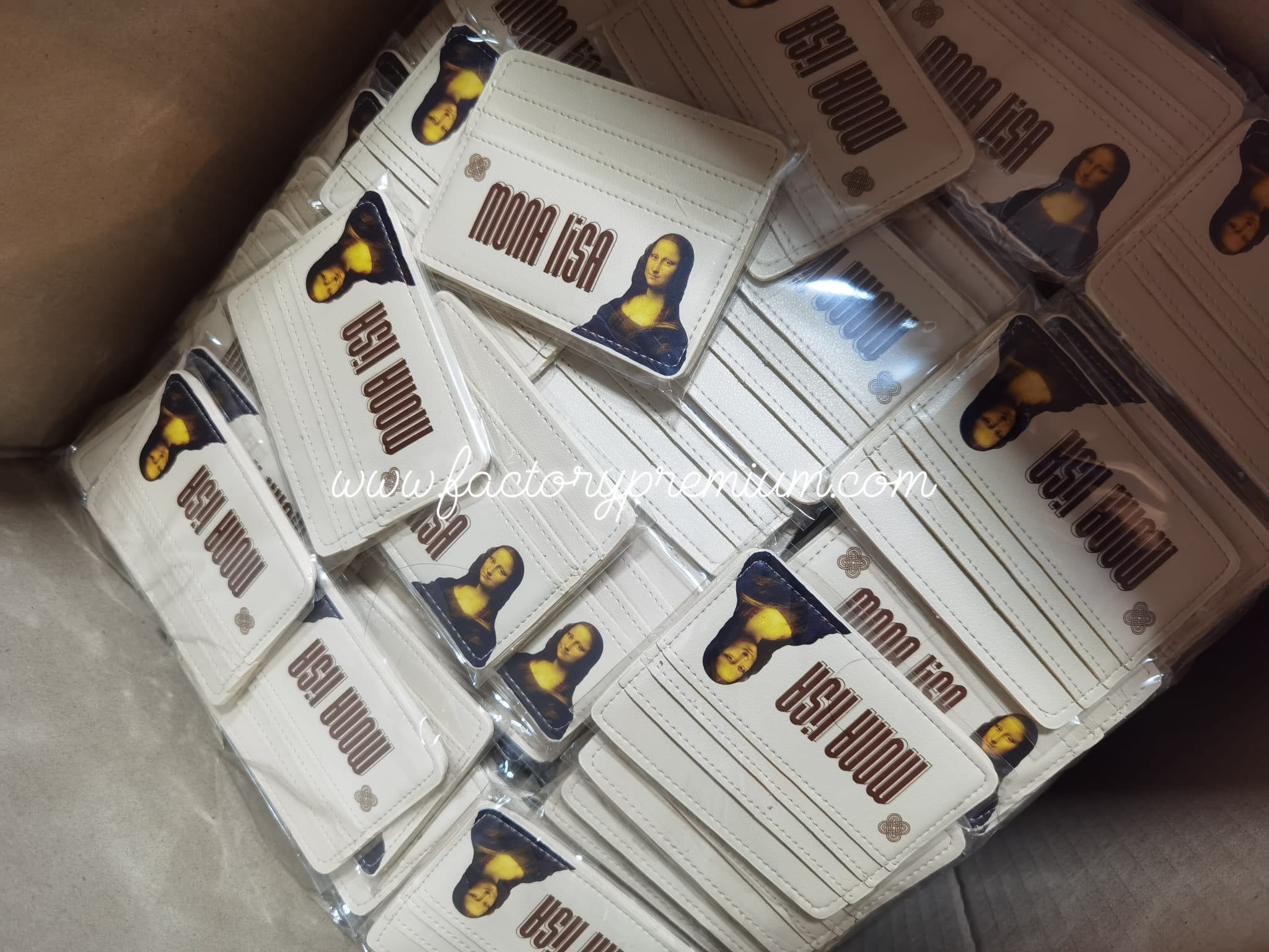 Name card ที่ใส่นามบัตร แบบพับ PVC ของพรีเมี่ยม ของที่ระลึก ของขวัญ ตอบโจทย์ทุกความต้องการ