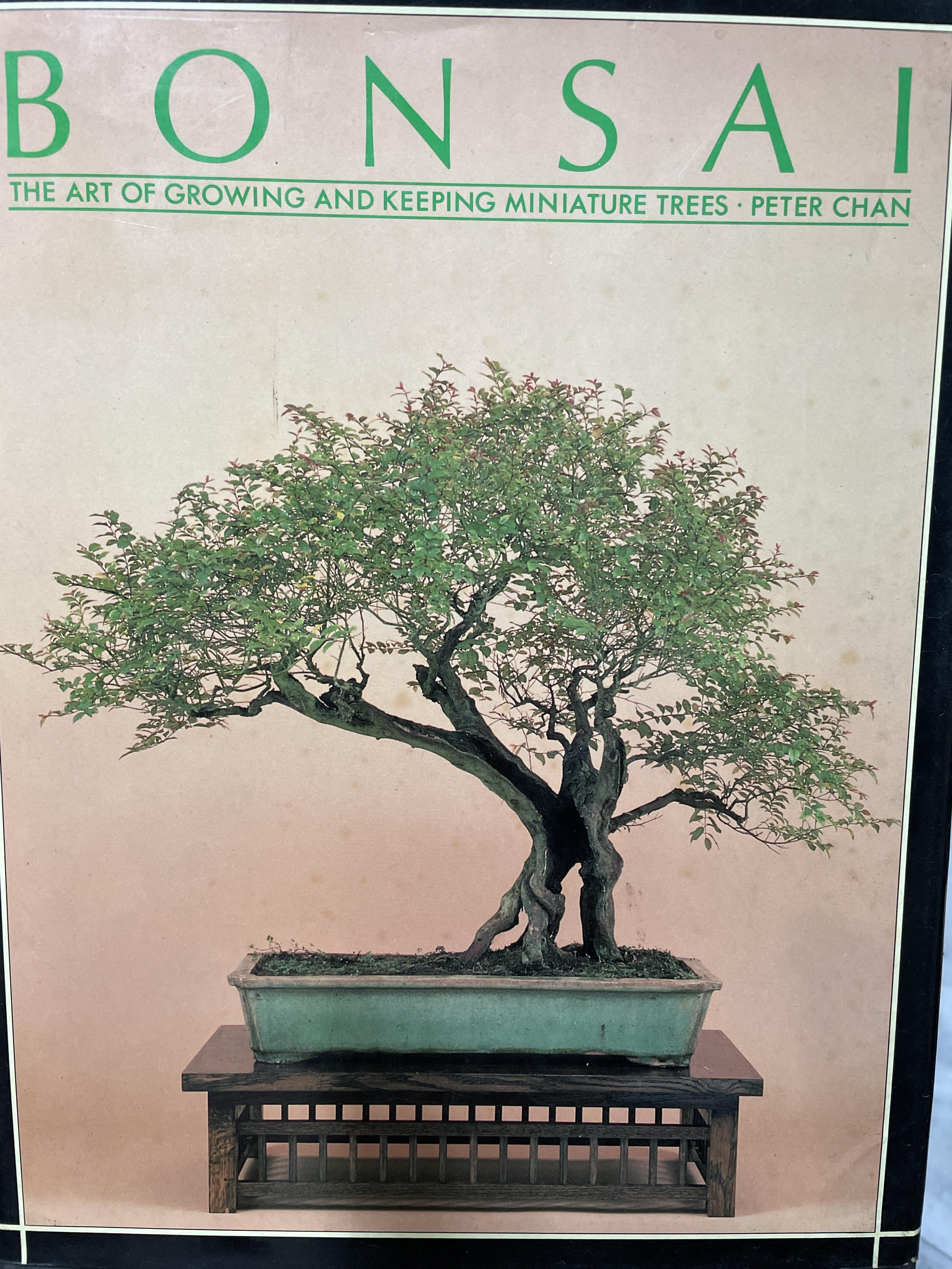 BONSAI THE ART. OF. GROWING. AND KEEPING MINAITURE. TREES PRTER CHAN. 5,500 กรัม
