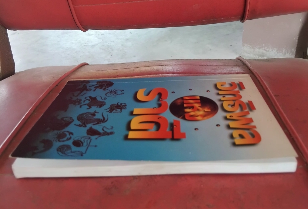 อิทธิพลแห่งราศี โดย ภาณุทรรศน์ ตำราดูดวงแม่นยำตามหลีกโหราศาสตร์สากล มือ1