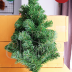 ต้นคริสต์มาส 2 ft. (60 cm.) สีเขียว