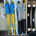 จัดส่ง หน้า - Bilstein เหลือง USA - สปริง Dobinsons C59-296 ยก 2"
