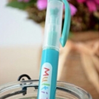 สีเขียวเข้ม