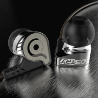 ขาย OSTRY KC06 หูฟังระดับ Hi-Fi บอดี้ไทเทเนี่ยมผสมโลหะ (สีดำ)