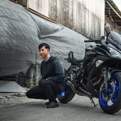 สายHEL KAWASAKI NINJA650 เดิน3ทาง หน้า-หลัง สายสีแดง ข้อต่อACTIVE หัวเบนโจสีน้ำเงิน