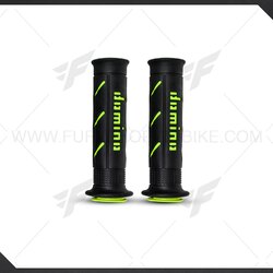 ปลอกแฮนด์ Domino Racing รุ่น A 250 สี ดำ-เขียว ปี 2020 รหัส A25041C4440B7-0