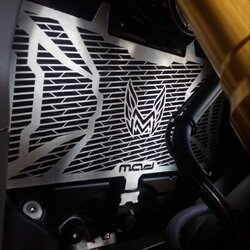 การ์ดหม้อน้ำ M.A.D FOR HONDA XADV
