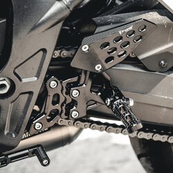 เกียร์โยง FAKIE สีดำ FOR HONDA CB650R CBR650R