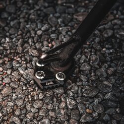 แผ่นรองขาตั้ง DMV สำหรับ Kawasaki Versys650 ปี 10-15 สีดำและทอง