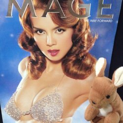 Image ปกคริสติน่า อากีล่าร์