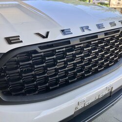 กระจังหน้า Foro Everest 2.2/3.2 2015-2018 สีดำด้าน