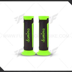 ปลอกแฮนด์ Domino Racing รุ่น A 350 สี ดำ-เขียว ปี 2020 รหัส A35041C4470C7-0