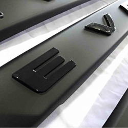 ครอบคาดท้าย โลโก้นูน Everest