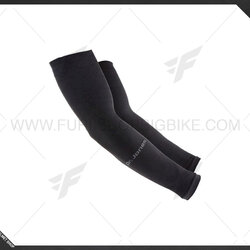 ปลอกแขนขี่มอเตอร์ไซด์ DR.Jones Lab series ดำ