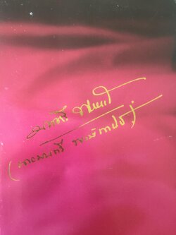 หนังสือที่ระลึกงาบพระราชเพลิงศพ นายมนตรี พงษ์พานิช อดีตรัฐมนตรีหลายกระทรวง. เป็นหนังสือทศชาติ นิทานชาดก. พระเจ้าสิบชาติประกอบภาพพร้อมคติธรรม 700 กรัม