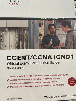 CCENT/CCNA ICND1. OFFICIAL EXAM CERTIFICATION GUIDE พิมพ์ครั้งที่ 2 5,500 กรัม