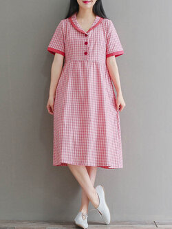 ชุดคลุมลายสก็อตสีแดง